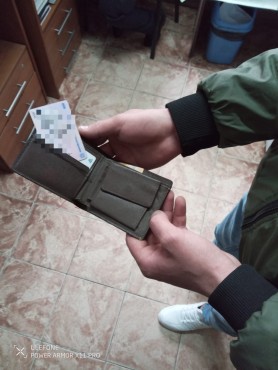 A primit cadou un permis fals: Un moldovean s-a ales cu proces-verbal